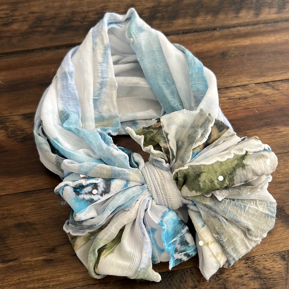 Beautiful Blue & Green Headband - worn once